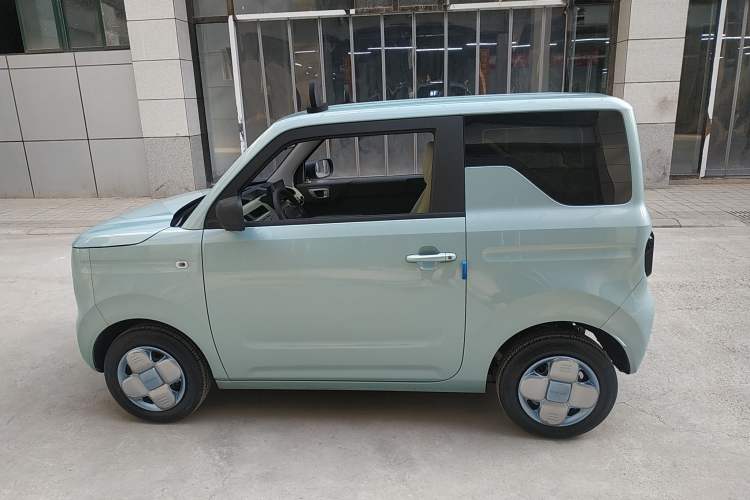 Used Geely Auto Panda Classic 2023 Panda Mini 200km Endurance Bear Left Side