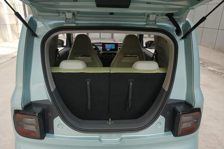 Used Geely Auto Panda Classic 2023 Panda Mini 200km Endurance Bear Trunk