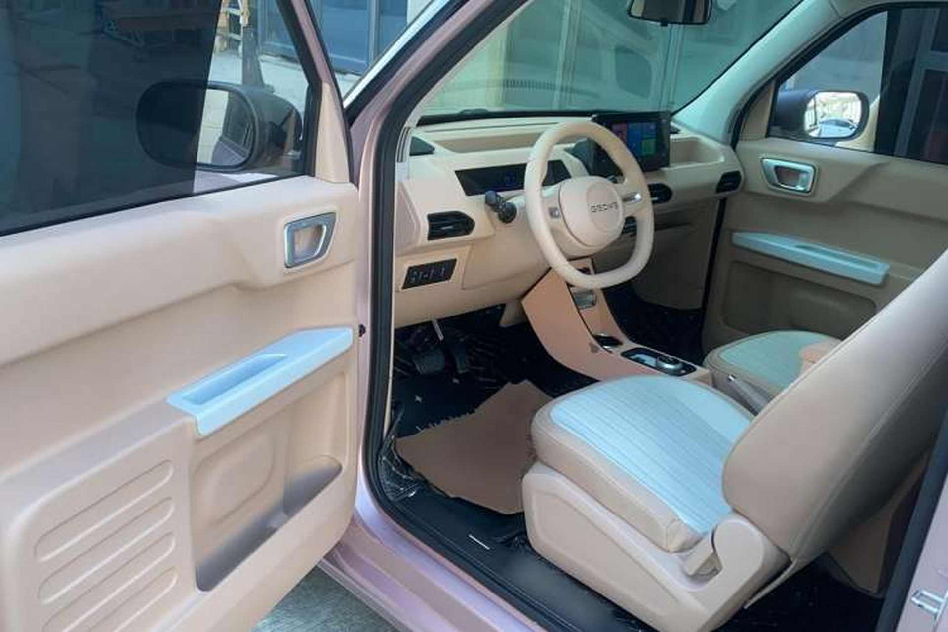 Used Geely Auto Panda Classic 2023 Panda Mini 200km Endurance Bear Driver Seat
