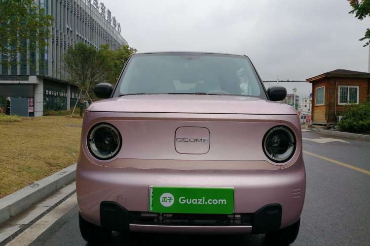 Used Geely Auto Panda Classic 2023 Panda Mini 200km Dynamic Bear Exterior 1