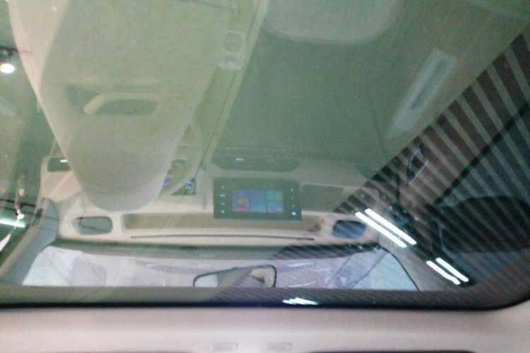 Used Geely Auto Panda Classic 2023 Panda Mini 200km Dynamic Bear Headliner