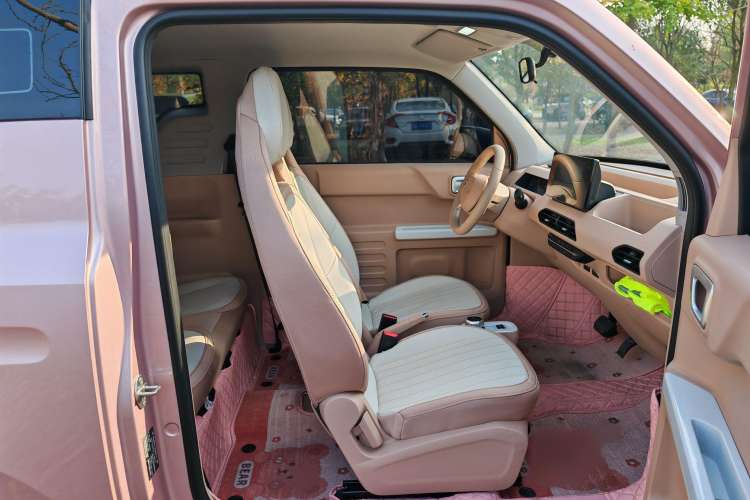 Used Geely Auto Panda Classic 2023 Panda Mini 200km Endurance Bear Right Front Seat