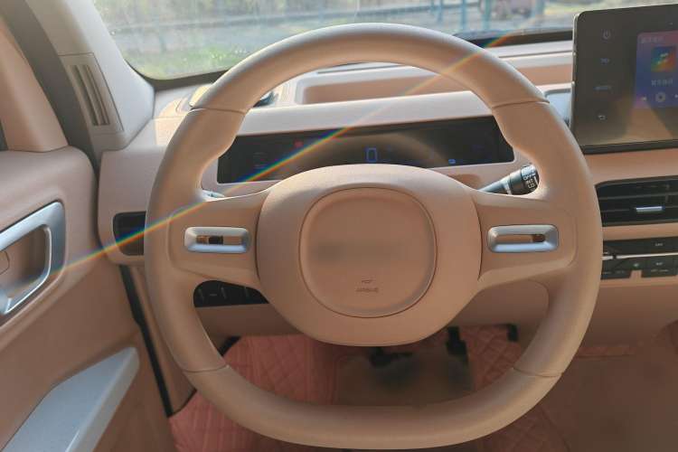 Used Geely Auto Panda Classic 2023 Panda Mini 200km Endurance Bear Steering Wheel