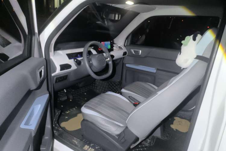 Used Geely Auto Panda Classic 2023 Panda Mini 200km Endurance Bear Driver Seat