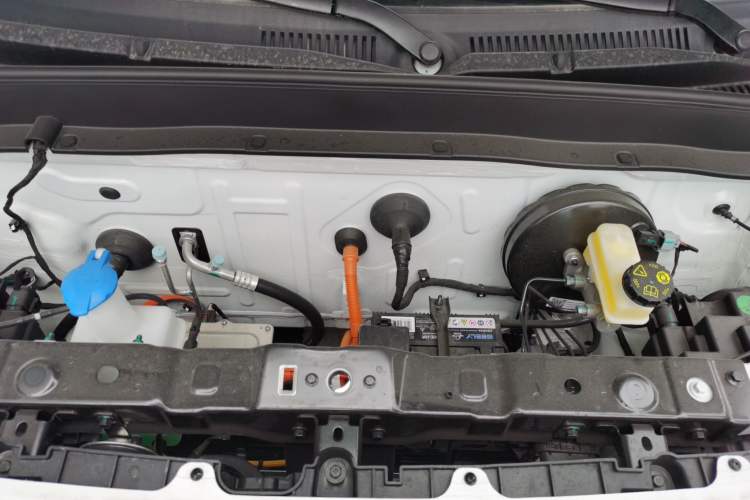 Used Geely Auto Panda Classic 2023 Panda Mini 200km Endurance Bear Engine Bay