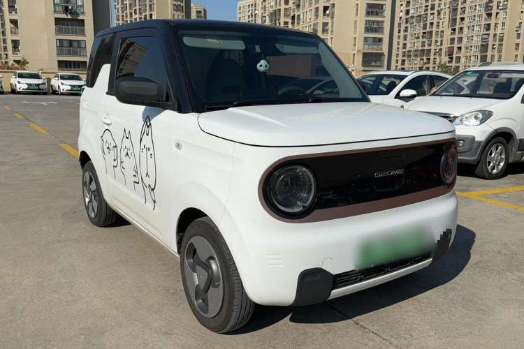 Used Geely Auto Panda Classic 2023 Panda Mini New Year Edition Treasure Bear Exterior 2