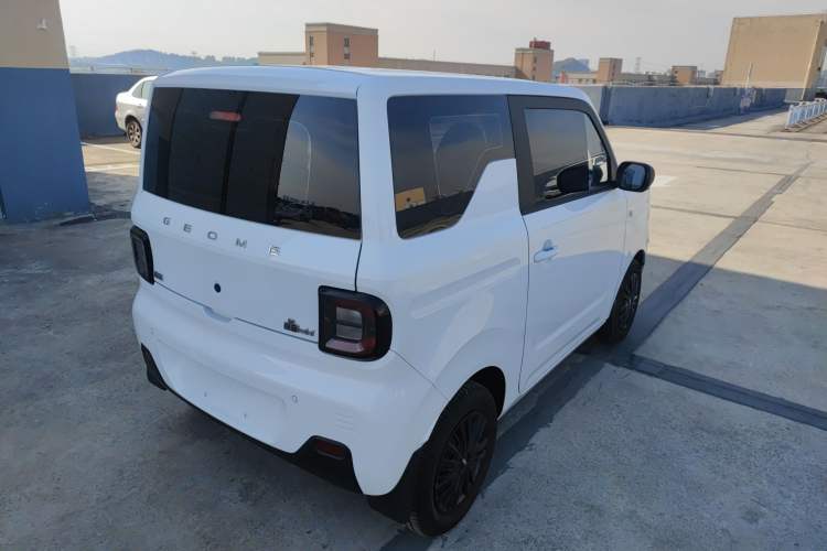 Used Geely Auto Panda Classic 2023 Panda Mini 200km Endurance Bear Exterior 3
