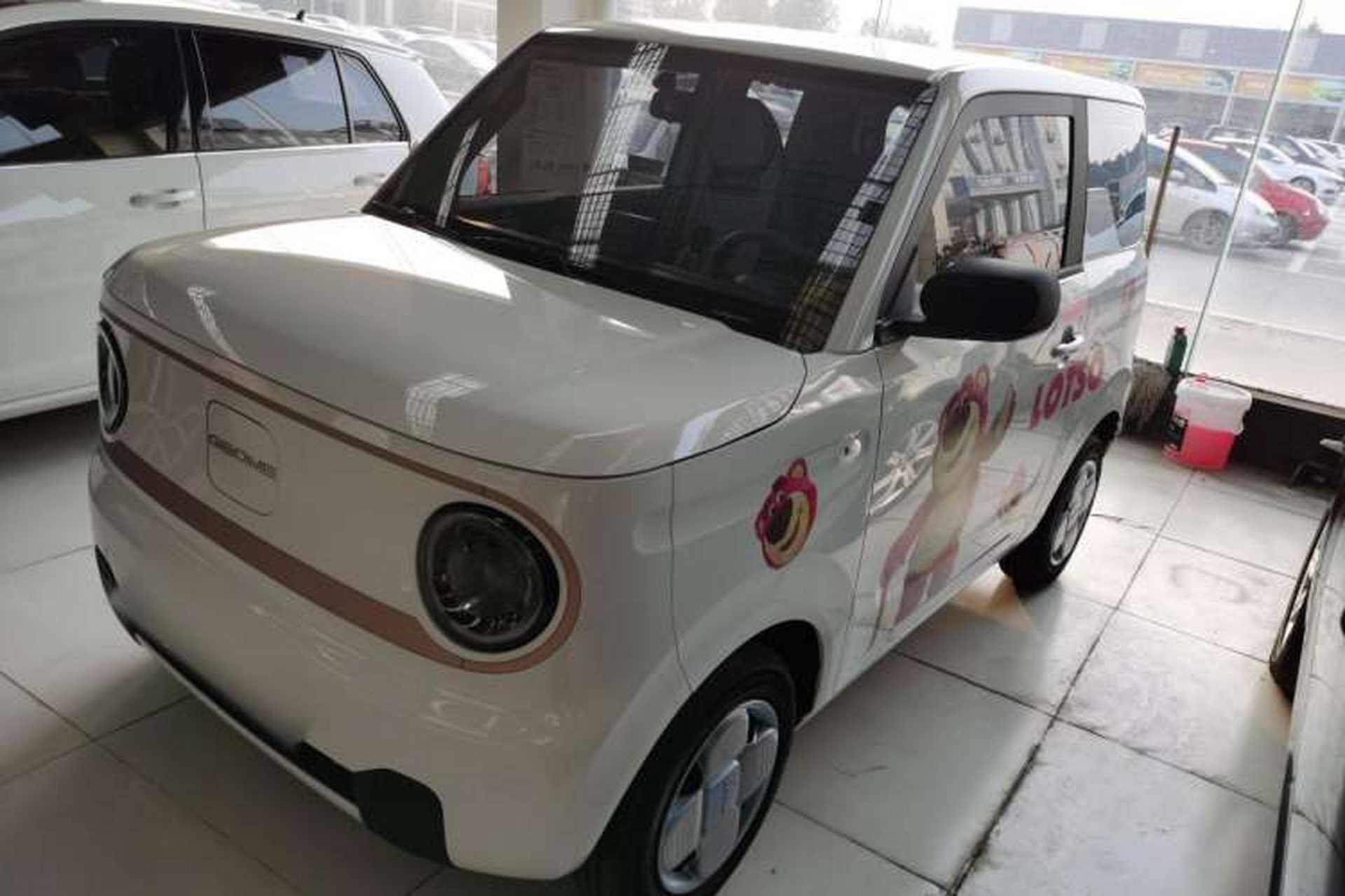 Used Geely Auto Panda Classic 2023 Panda Mini 200km Endurance Bear Front Left 45 Deg