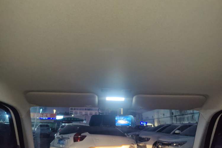 Used Geely Auto Panda Classic 2023 Panda Mini 200km Endurance Bear Headliner