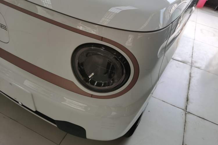 Used Geely Auto Panda Classic 2023 Panda Mini 200km Endurance Bear Left Front Headlight