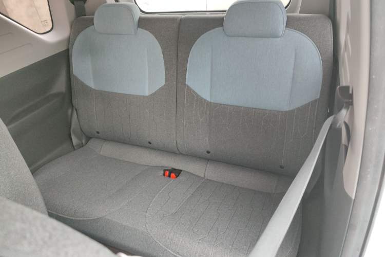 Used Geely Auto Panda Classic 2023 Panda Mini 200km Endurance Bear Left Rear Seat