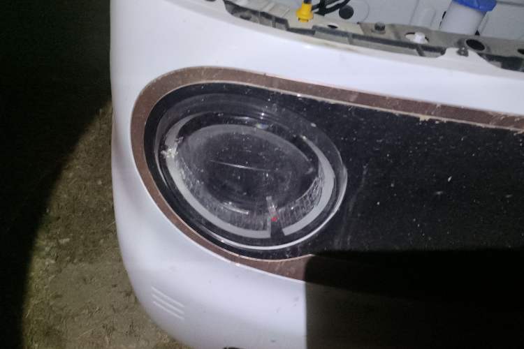 Used Geely Auto Panda Classic 2023 Panda Mini 200km Endurance Bear Right Front Headlight