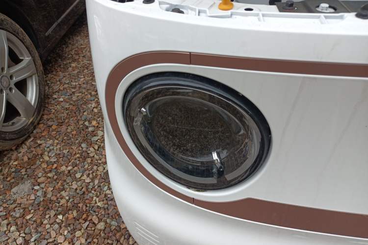 Used Geely Auto Panda Classic 2023 Panda Mini 200km Endurance Bear Right Front Headlight