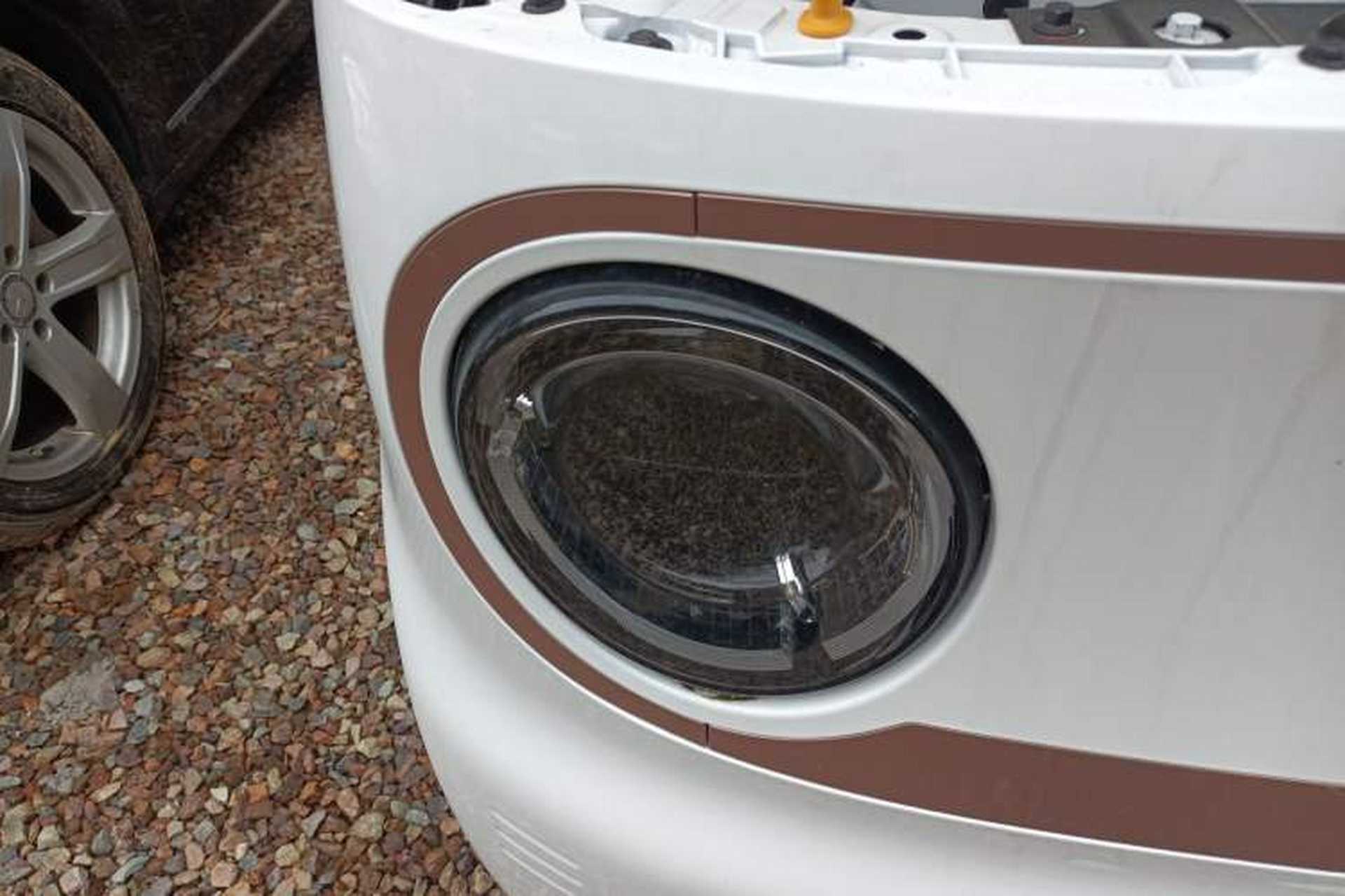 Used Geely Auto Panda Classic 2023 Panda Mini 200km Endurance Bear Right Front Headlight