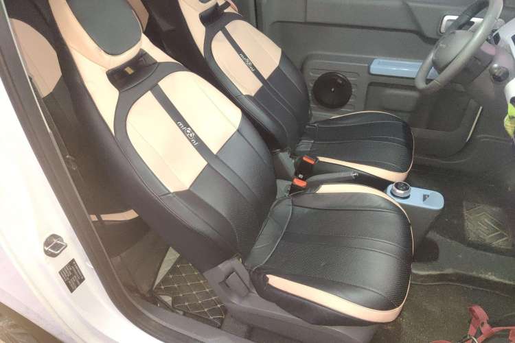 Used Geely Auto Panda Classic 2023 Panda Mini 200km Endurance Bear Right Front Seat