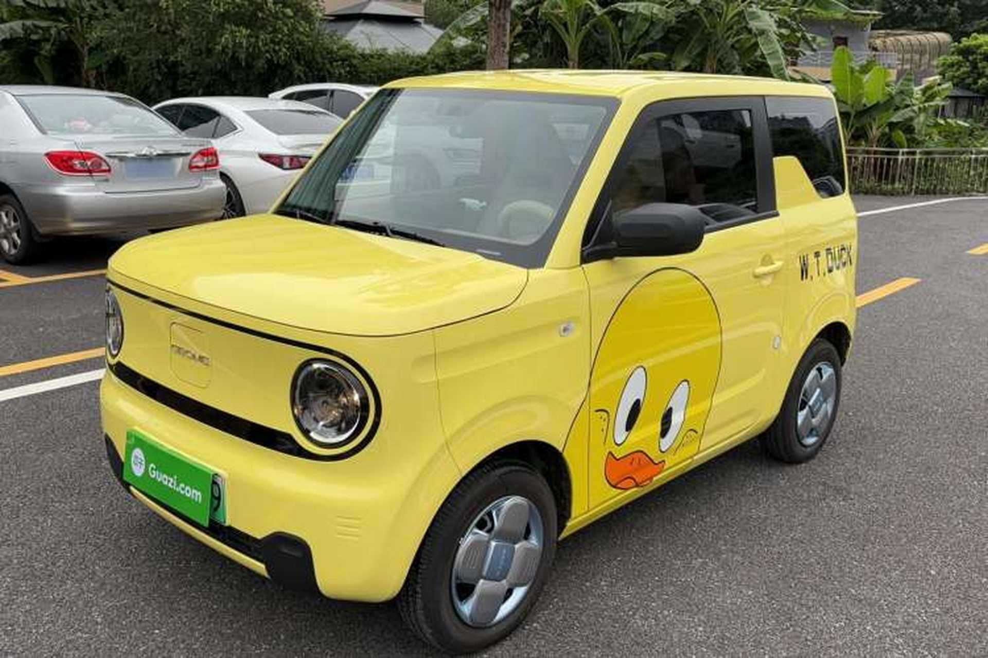Used Geely Auto Panda Classic 2023 Panda Mini 200km Endurance Bear Front Left 45 Deg