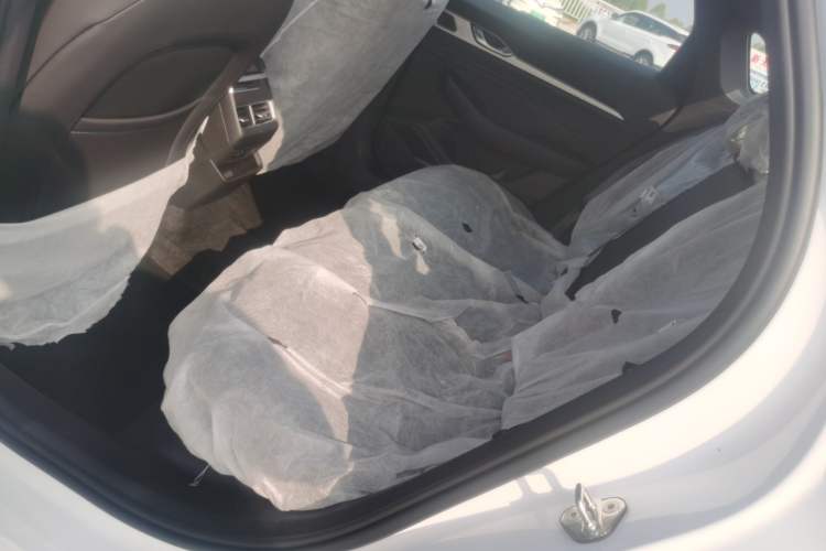 Used Geely Auto Preface 2025 Dongfang Yao 1.5TD Fuyao Edition Interior 1