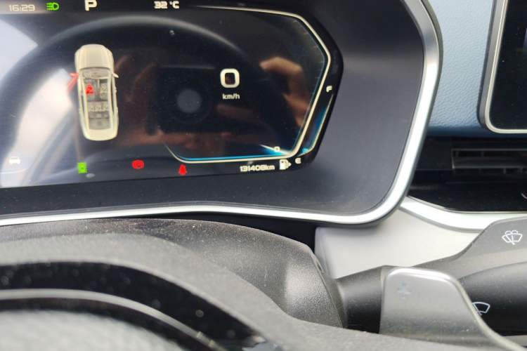 Used Geely Auto Preface  Odometer Close Up