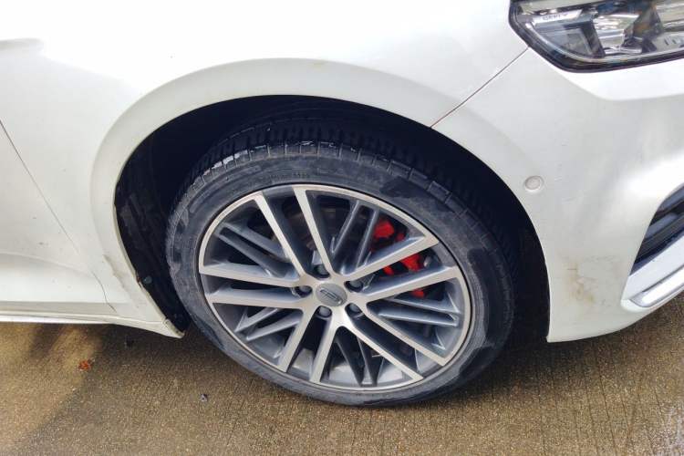 Used Geely Auto Preface  Right Front Wheel Hub