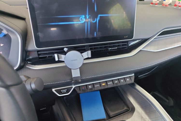 Used Geely Auto Preface 2021 2.0TD Luxury Version Audio And AC Panel