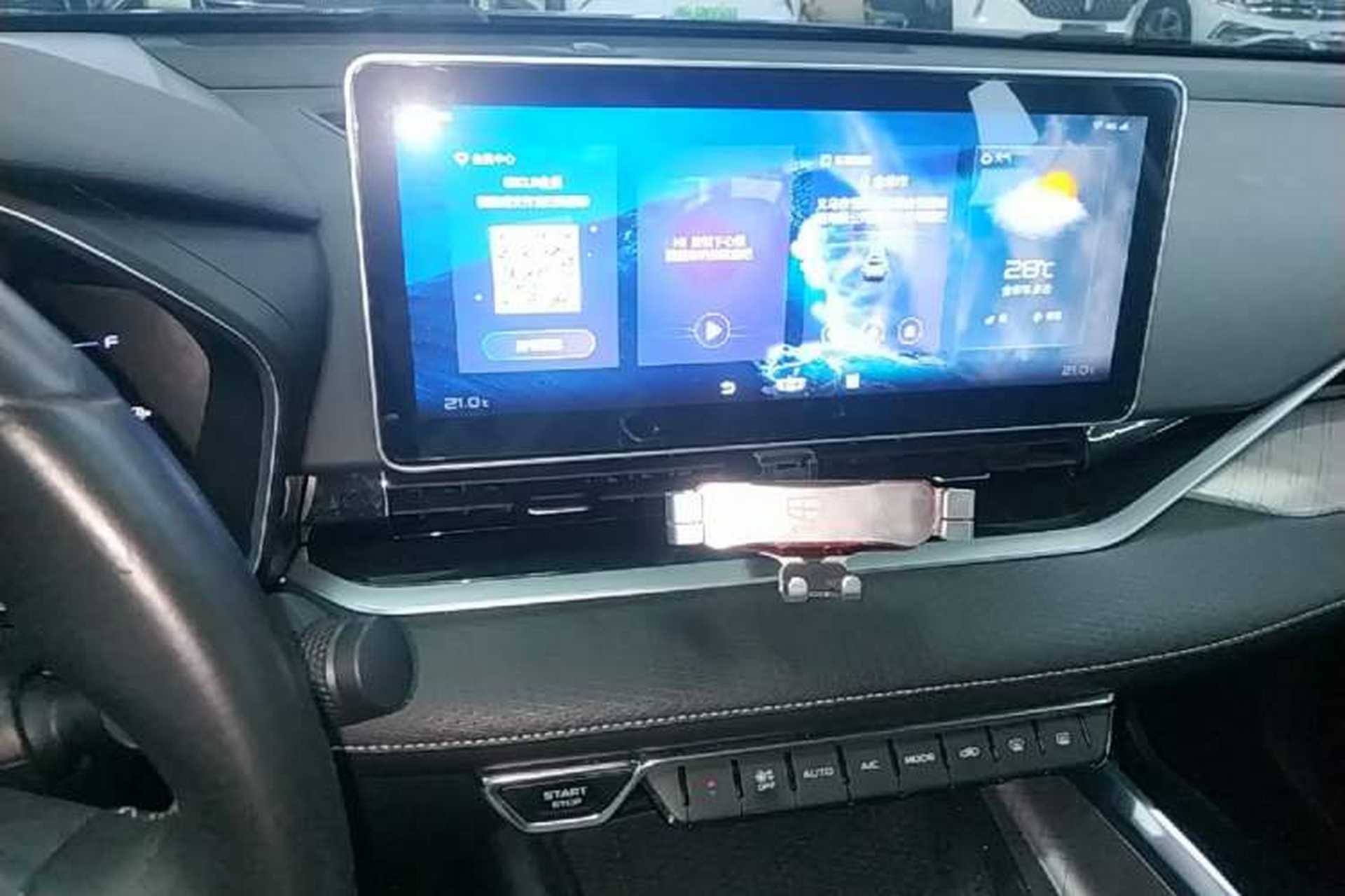 Used Geely Auto Preface 2021 2.0TD Luxury Version Audio And AC Panel