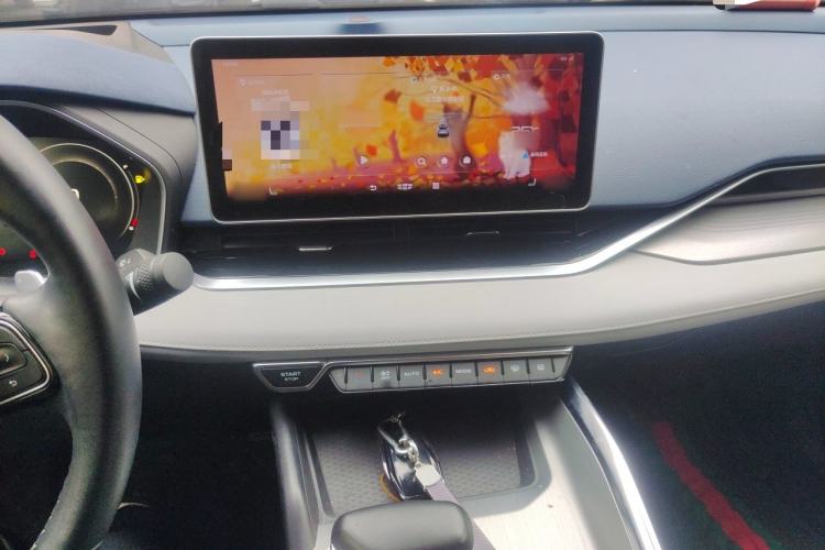 Used Geely Auto Preface 2021 2.0TD Flagship Edition Audio And AC Panel
