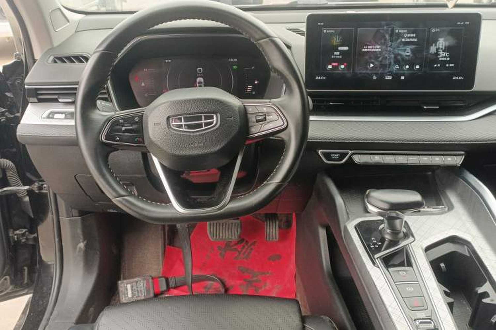 Used Geely Auto Preface 2021 2.0TD Luxury Version Audio And AC Panel