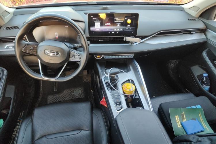 Used Geely Auto Preface 2021 2.0TD Luxury Version Center Console