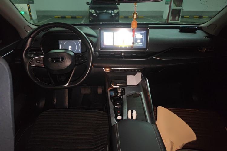 Used Geely Auto Preface 2021 2.0TD Luxury Version Center Console