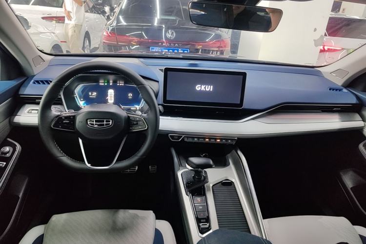 Used Geely Auto Preface 2021 Revised Version 2.0TD Luxury Edition Center Console