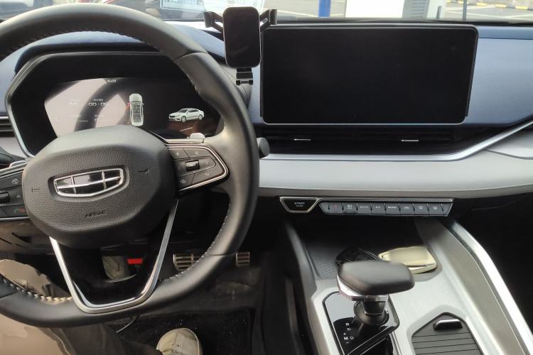 Used Geely Auto Preface 2021 Revised Version 2.0TD Luxury Edition Center Console