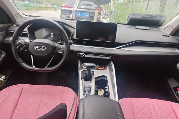 Used Geely Auto Preface 2021 2.0TD Luxury Version Center Console