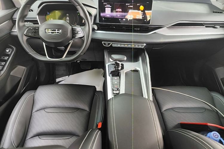 Used Geely Auto Preface 2021 2.0TD Luxury Version Center Console