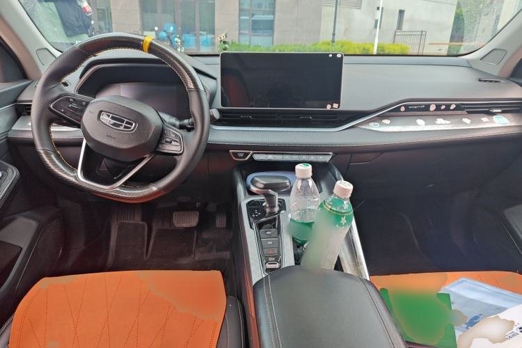 Used Geely Auto Preface 2021 2.0TD Luxury Version Center Console