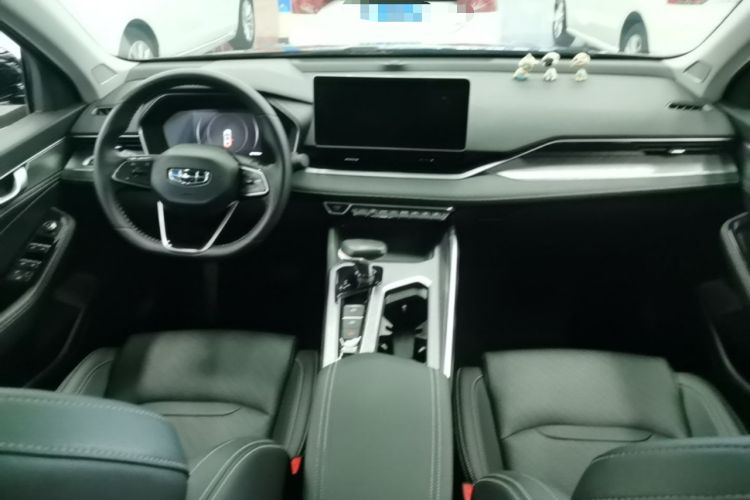 Used Geely Auto Preface 2021 2.0TD Luxury Version Center Console