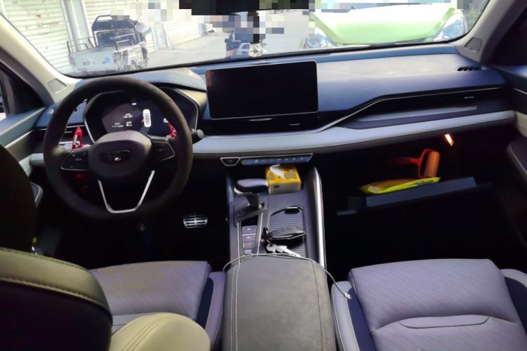 Used Geely Auto Preface 2021 Revised Version 2.0TD Luxury Edition Center Console