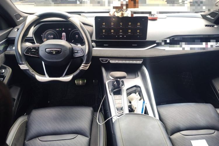 Used Geely Auto Preface 2021 2.0TD Space-Time Edition Starry Celestial Center Console