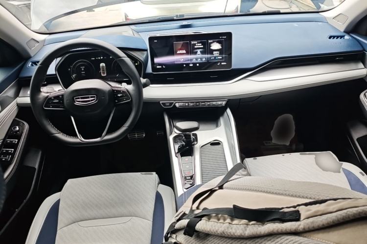 Used Geely Auto Preface 2021 Revised Version 2.0TD Luxury Edition Center Console