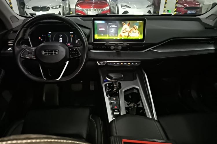 Used Geely Auto Preface 2021 2.0TD Luxury Version Center Console