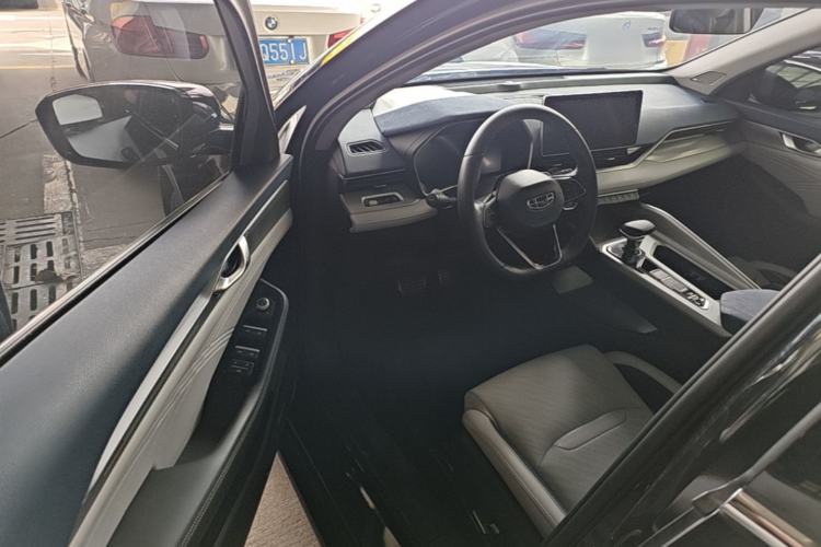 Used Geely Auto Preface 2021 Revised Version 2.0TD Luxury Edition Driver Seat