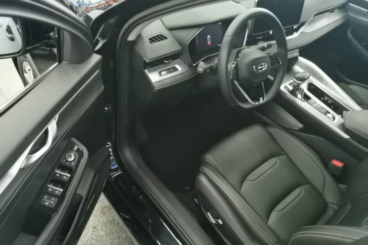 Used Geely Auto Preface 2021 2.0TD Luxury Version Driver Seat