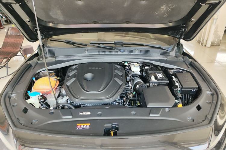 Used Geely Auto Preface 2021 2.0TD Luxury Version Engine Bay