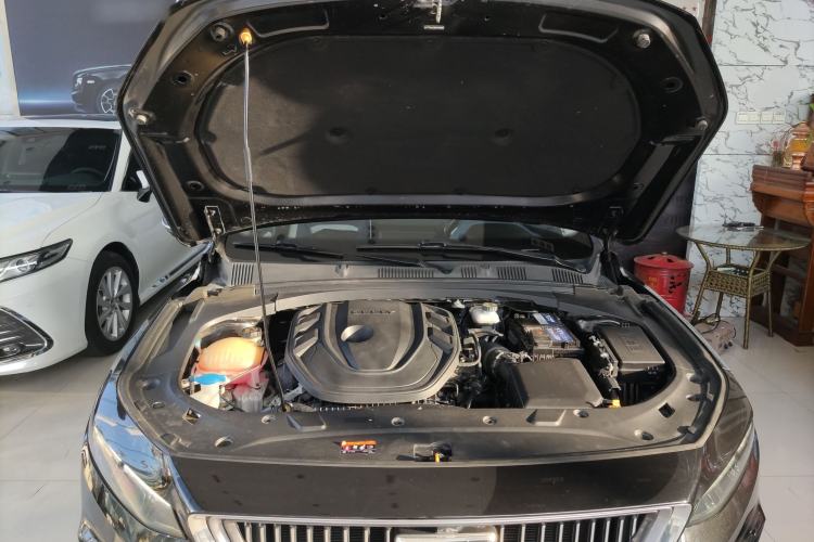 Used Geely Auto Preface 2021 Revised Version 2.0TD Luxury Edition Engine Bay