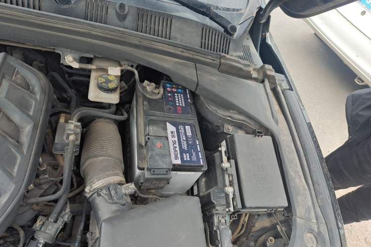 Used Geely Auto Preface 2021 2.0TD Luxury Version Engine Bay Left