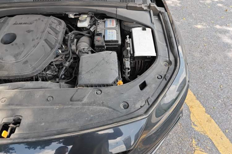 Used Geely Auto Preface 2021 2.0TD Luxury Version Engine Bay Left