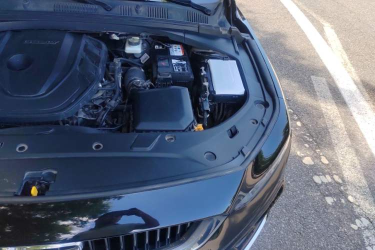 Used Geely Auto Preface 2021 Revised Version 2.0TD Luxury Edition Engine Bay Left