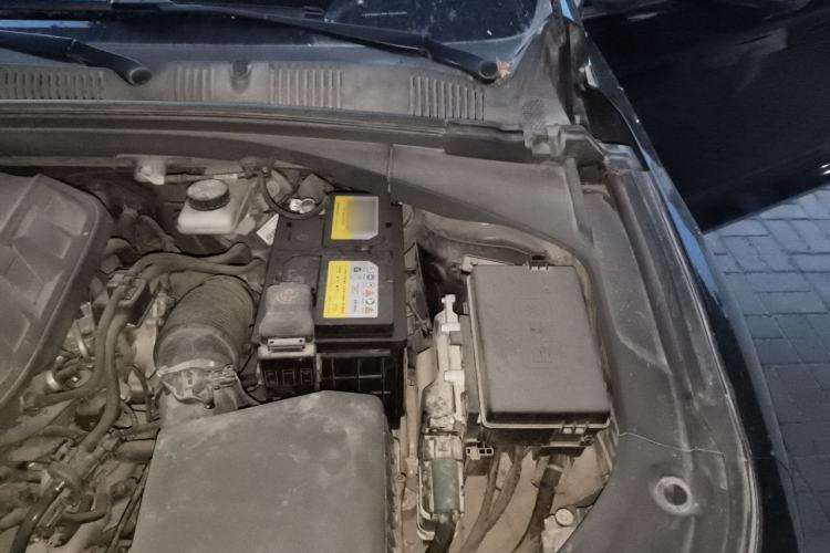 Used Geely Auto Preface 2021 Revised Version 2.0TD Luxury Edition Engine Bay Left