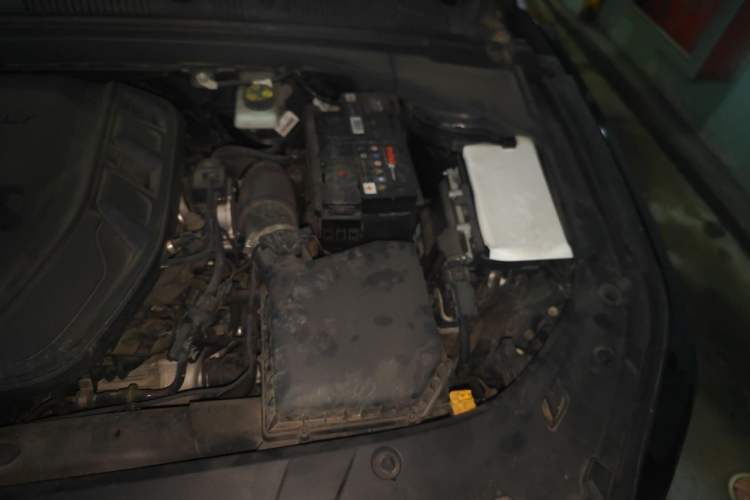 Used Geely Auto Preface 2021 Revised Version 2.0TD Luxury Edition Engine Bay Left