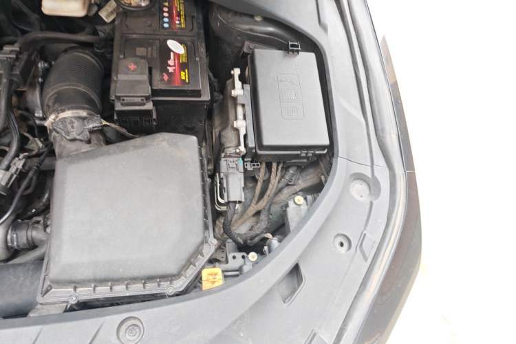 Used Geely Auto Preface 2021 2.0TD Luxury Version Engine Bay Left
