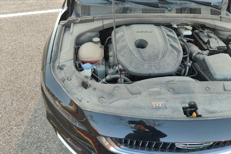 Used Geely Auto Preface 2021 2.0TD Luxury Version Engine Bay Right